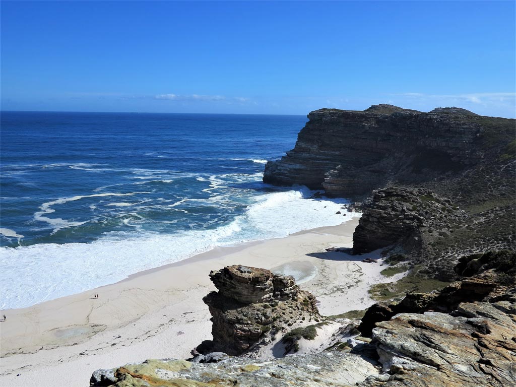 Playa en el cabo de Buena Esperanza, justo en la punta más occidental del continente./ Foto JM