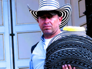 El vendedor de sombreros./ Foto JM