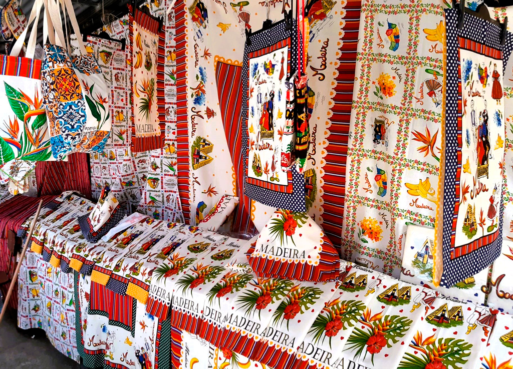 Detalle del mercadillo de Santo Antonio./ Foto Mara